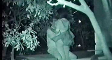 deepnude sex Một chàng trai fucks một cô gái trong hồ bơi. phim sex dài tập